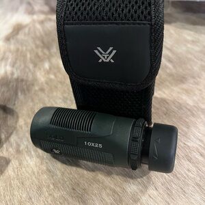 Vortex Solo 10x25 Monocular - Black